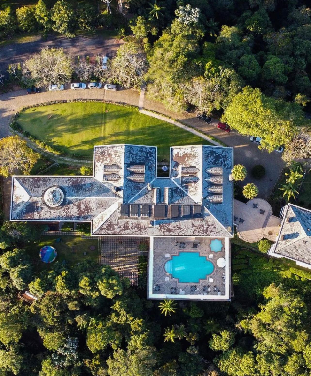 Aroso Paco Hotel Pedra Azul  Exteriör bild Aerial view of the house